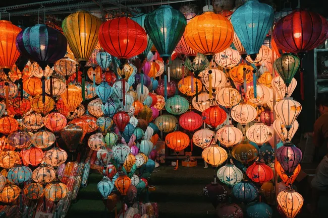 Lantern colours · Hội An